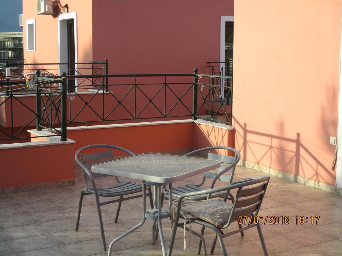 Gouvia House Luxury Apartments Bagian luar foto