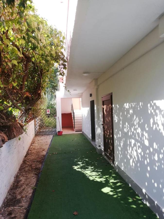 Gouvia House Luxury Apartments Bagian luar foto